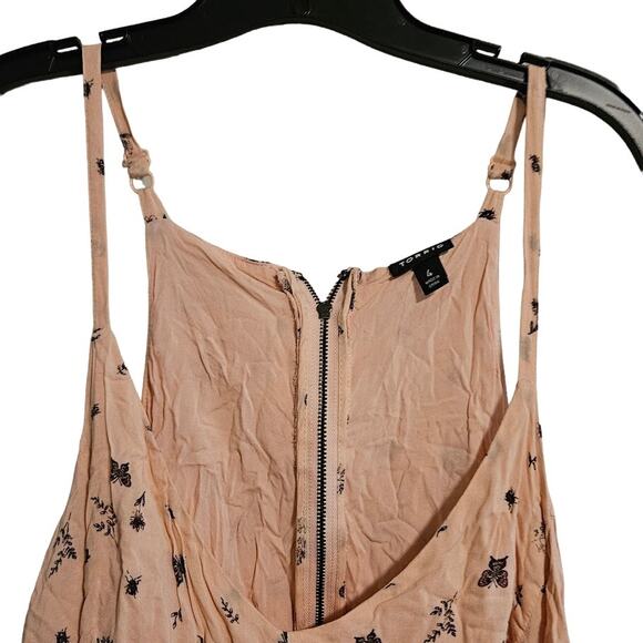 Size 4 Torrid Spaghetti strap adjustable tank top with zipper back light pink - Picture 3 of 11